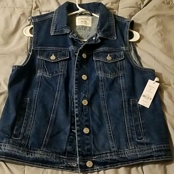 Demin vest - Picture 1 of 1